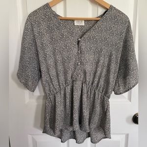 Sienna Sky button down blouse top size medium